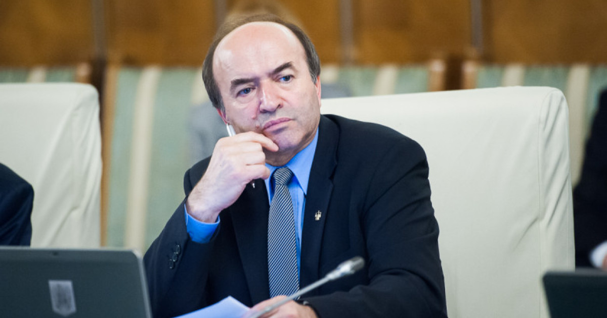 Tudorel Toader, despre amenințarea PSD: Alianța de guvernare nu se va rupe, doar se va reconfigura