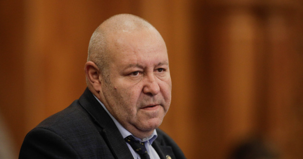 Daniel Fenechiu avertizează: „Dacă PSD dărâmă Guvernul Bolojan, soluția este opoziția și nu excludem alegerile anticipate”