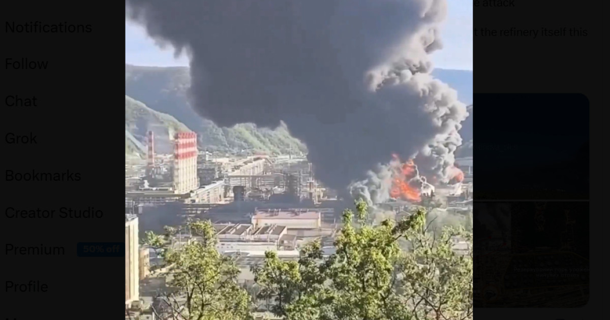 „Cea mai mare catastrofă ecologică”. Ucraina a distrus o rafinărie uriașă a Rusiei de pe coastă Mării Negre