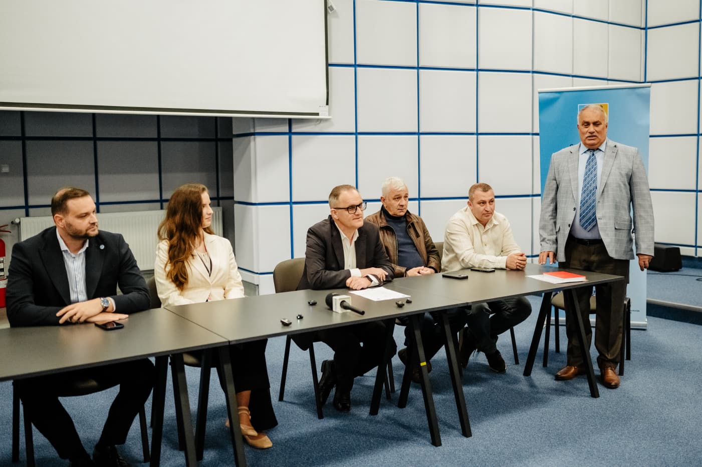 Hidro Prahova: Semnarea contractului PH-CL-03 – „Execuție rețele de alimentare cu apă și canalizare în Slănic, Vărbilău și Ștefești”