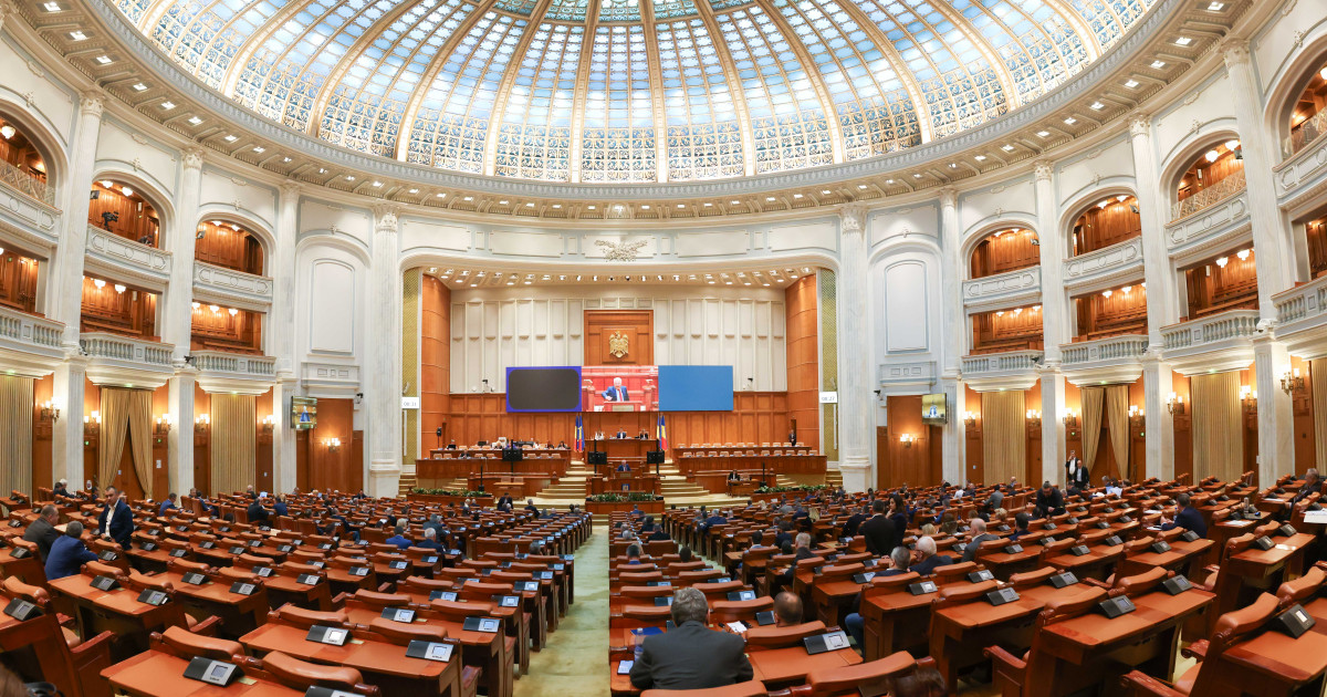 „PSD sună prin PNL și USR”. Un deputat liberal spune că social-democrații caută susținere pentru un Guvern condus de Eugen Tomac