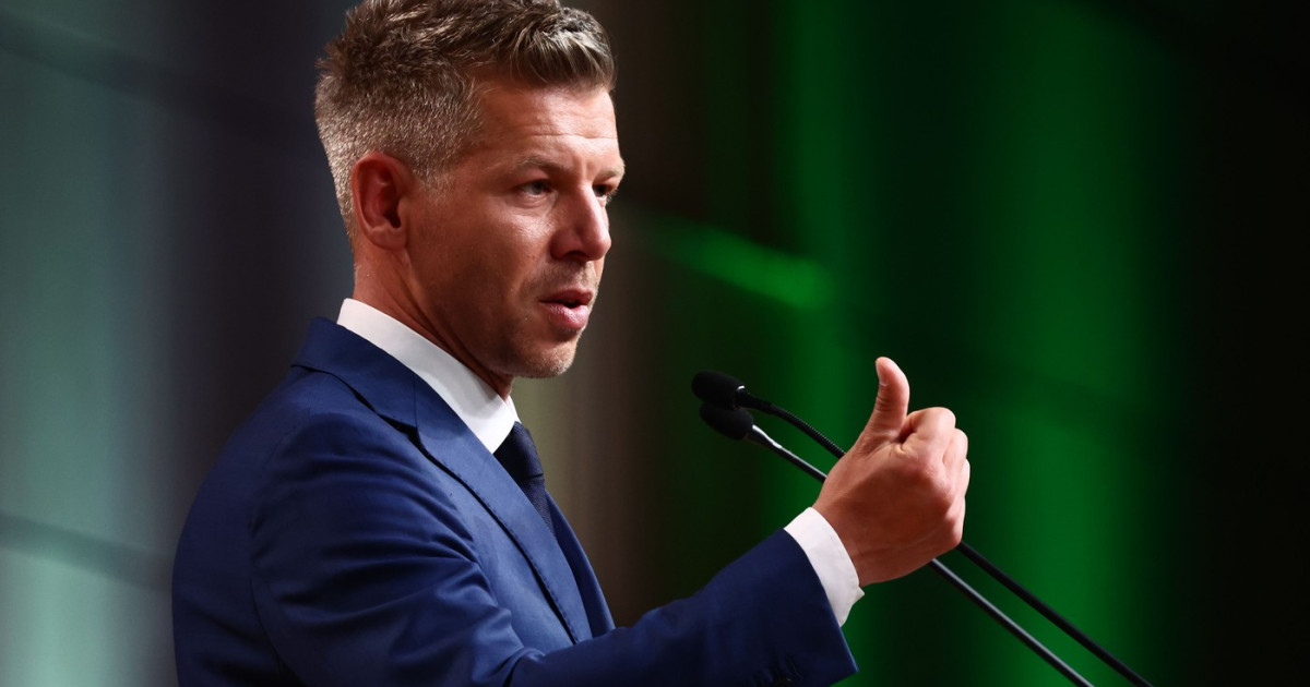 Peter Magyar își onorează o promisiune din campania electorală privind permisele de şedere pentru imigranţi