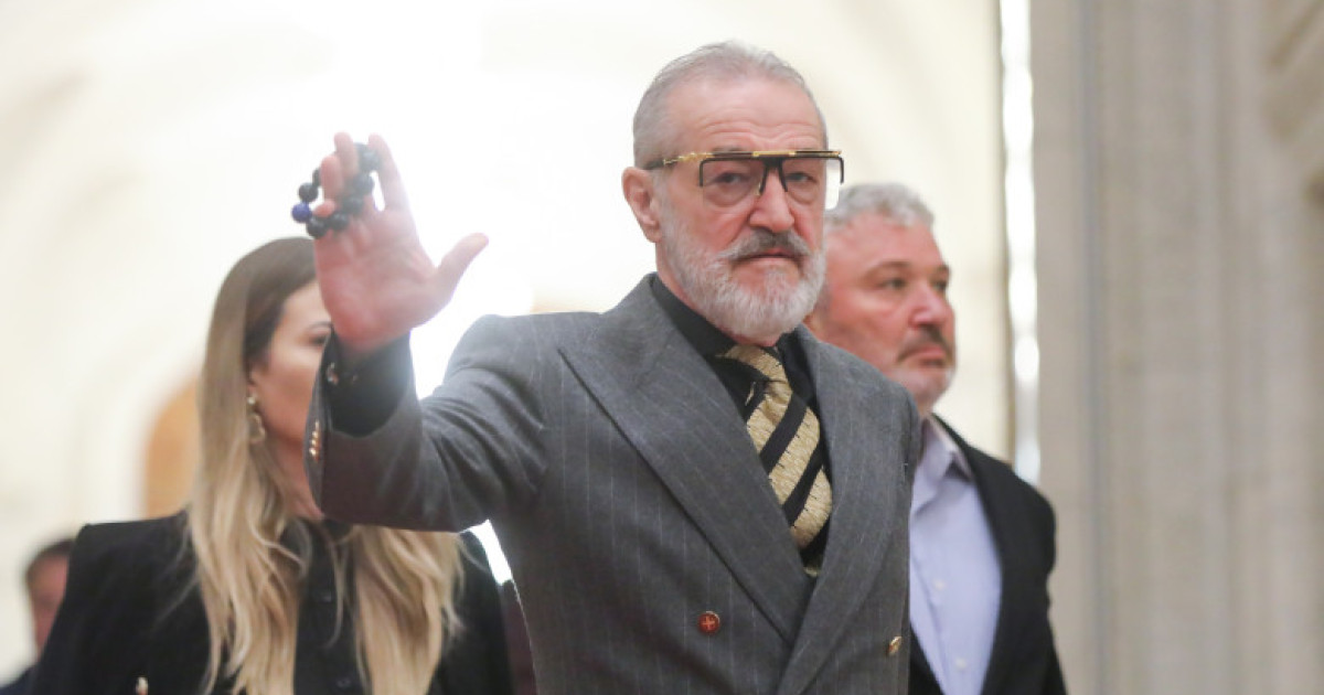Becali dezvăluie ce i-ar fi mărturisit Grindeanu în timpul votului pentru Guvernul Veștea: „Nu-mi vine să cred”