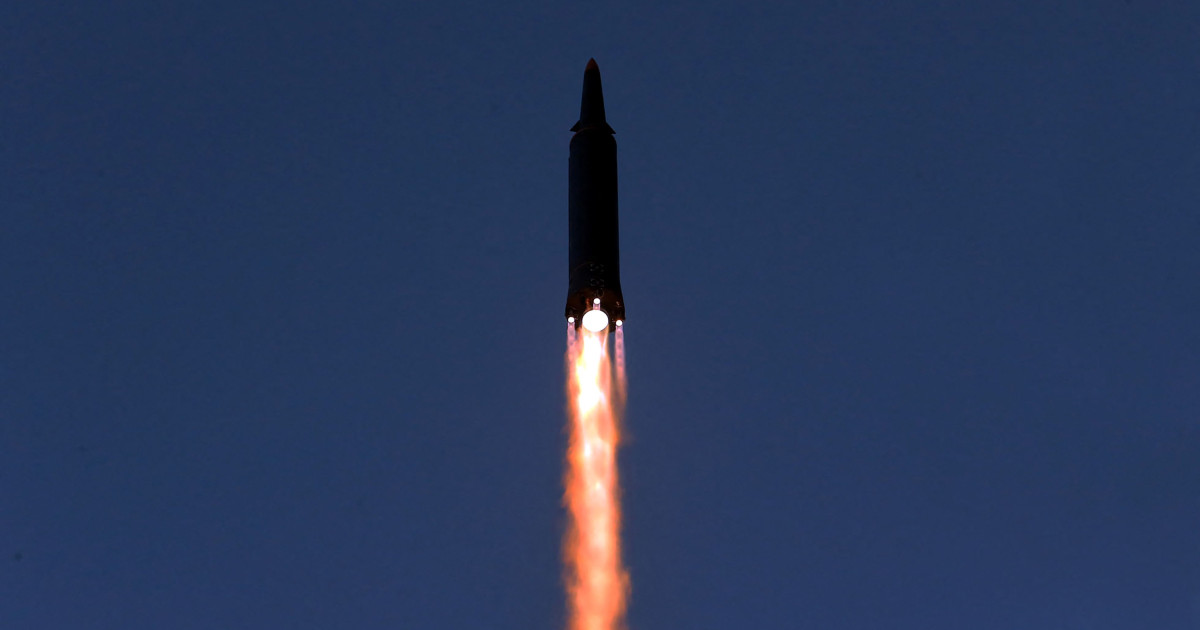 Coreea de Nord a lansat 10 rachete balistice după ce Donald Trump a spus că vrea să se întâlnească cu Kim Jong Un